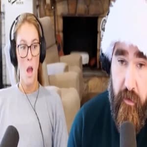 Kylie Kelce Had Priceless Reaction to Jason Kelce Trashing 'Love Actually’
